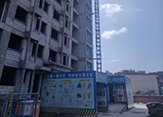 中鐵一局西昌市北門棚改項目施工電梯租賃